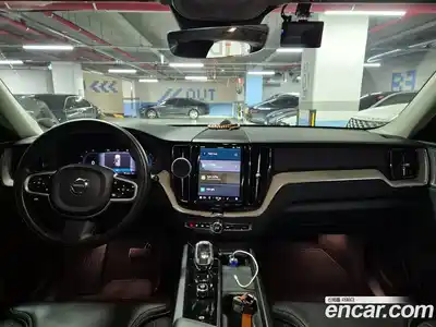 Volvo XC60 2022 2.0 Автомат в Москве № 374044, миниатюра 8