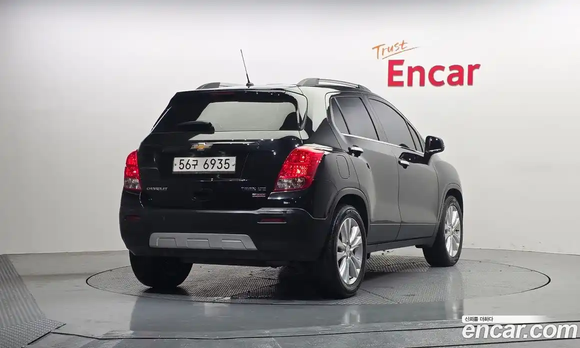 Chevrolet Trax 2015 1.4 Автомат в Москве № 37547, фото 16