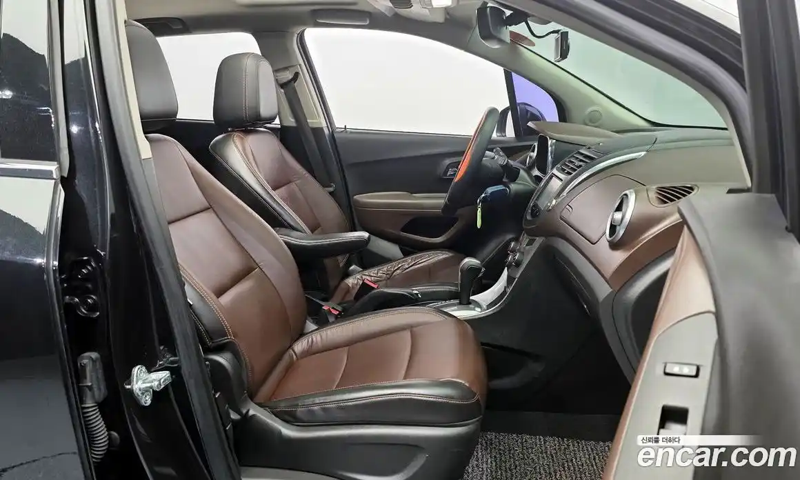 Chevrolet Trax 2015 1.4 Автомат в Москве № 37547, фото 20