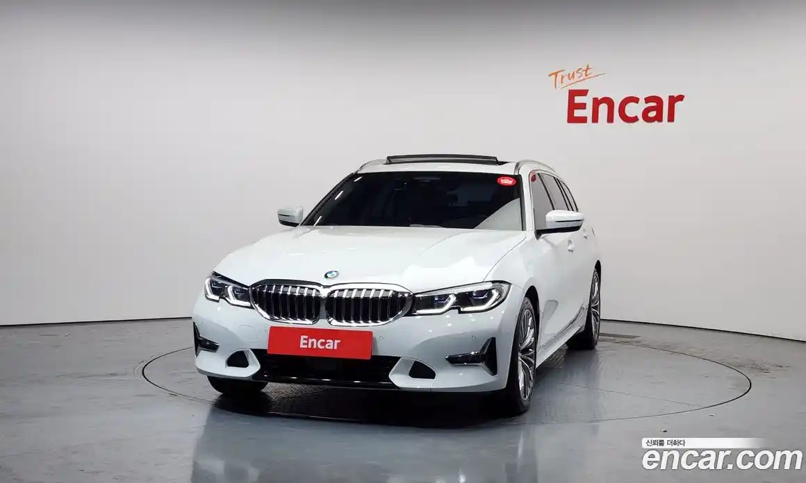 BMW 3-Series 2022 2.0 Автомат в Москве № 386279, фото 3