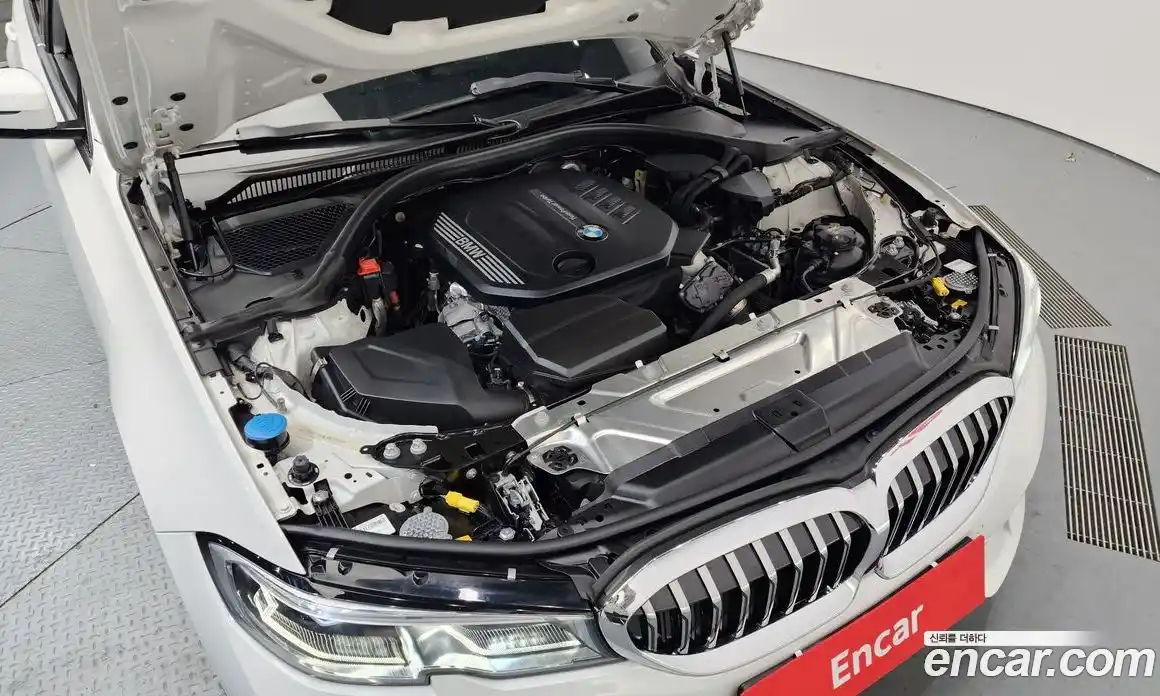 BMW 3-Series 2022 2.0 Автомат в Москве № 386279, фото 6