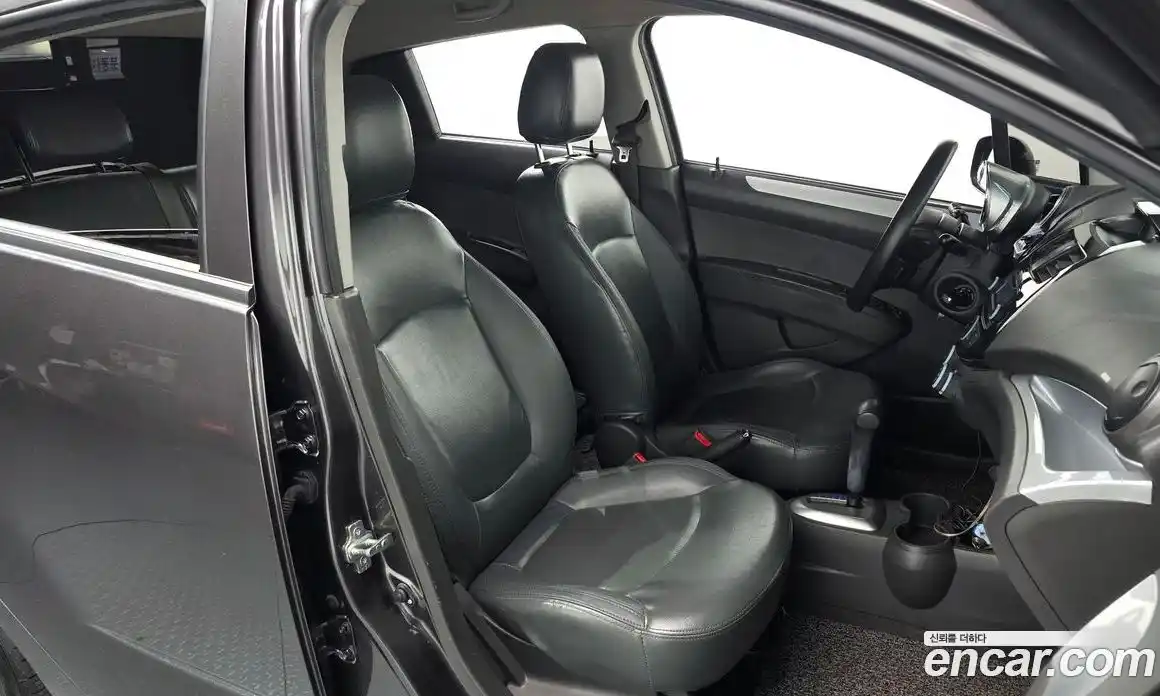 Chevrolet Spark 2014 1.0 Автомат в Москве № 40027, фото 14