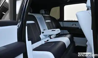 Rolls-Royce Cullinan 2025 6.7 Автомат в Москве № 407297, миниатюра 12