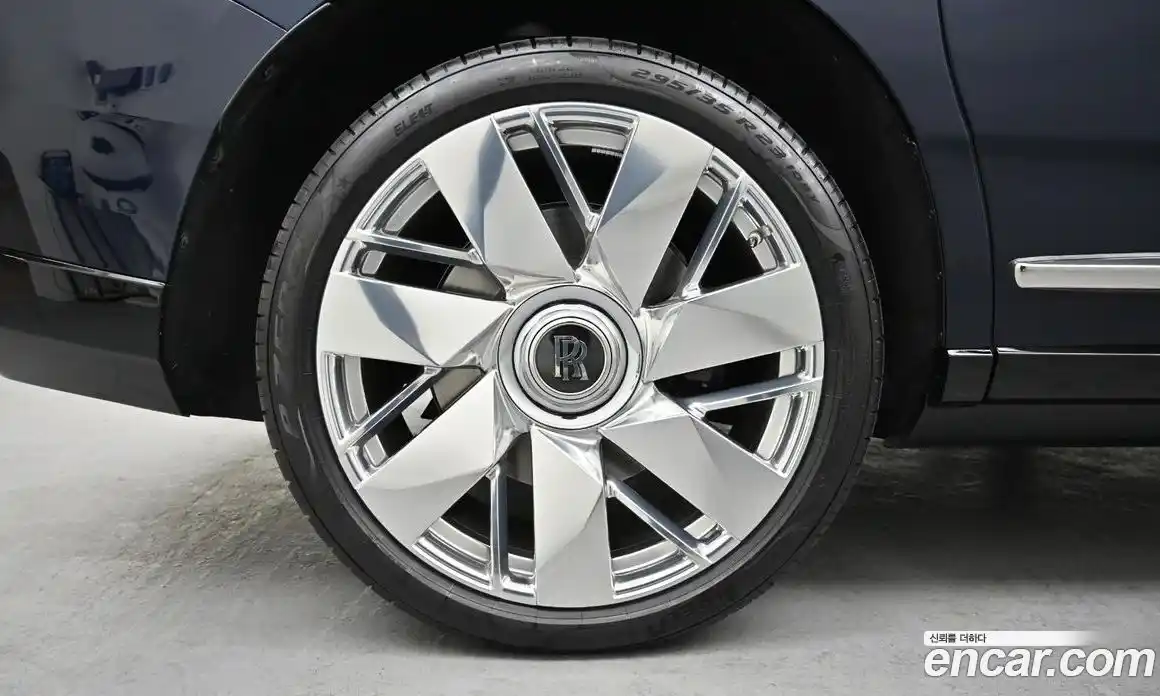 Rolls-Royce Cullinan 2025 6.7 Автомат в Москве № 407297, фото 5