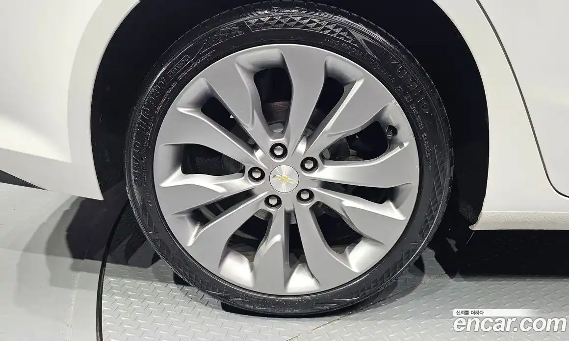 Chevrolet Malibu 2018 2.0 Автомат в Москве № 41920, фото 18