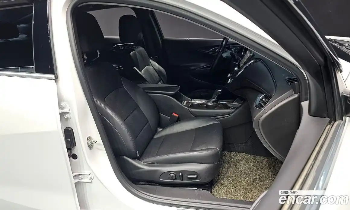 Chevrolet Malibu 2018 2.0 Автомат в Москве № 41920, фото 10