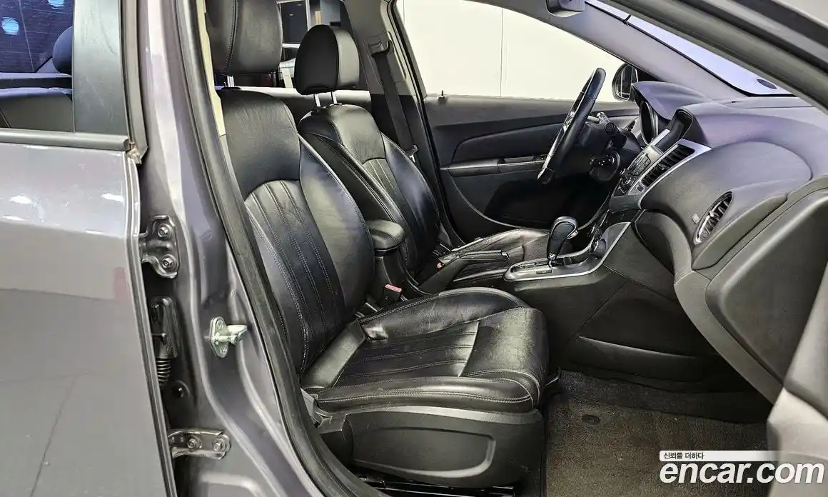 Chevrolet Cruze 2012 1.6 Автомат в Москве № 42186, фото 14