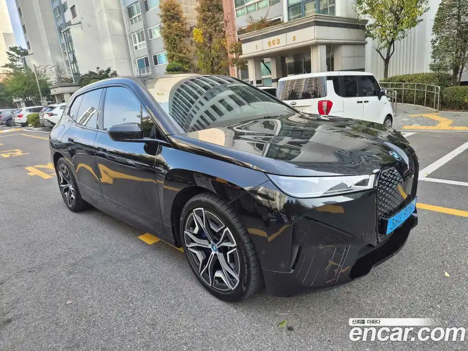 BMW iX 2024 Автомат в Москве № 424720, фото 3