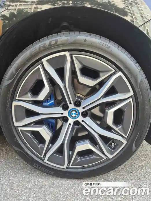 BMW iX 2024 Автомат в Москве № 424720, фото 9