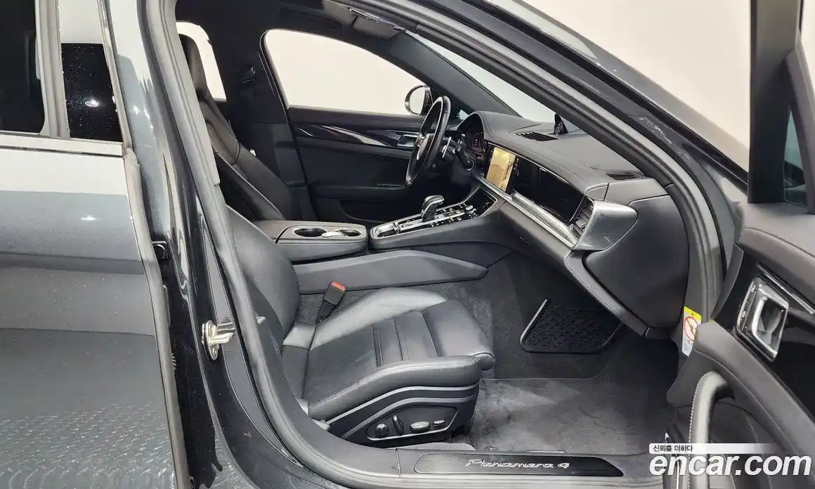 Porsche Panamera 2023 2.9 Автомат в Москве № 430627, фото 11