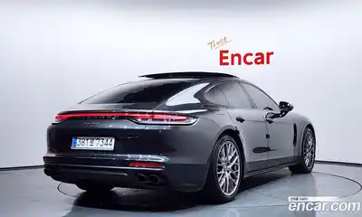 Porsche Panamera 2023 2.9 Автомат в Москве № 430627, миниатюра 2