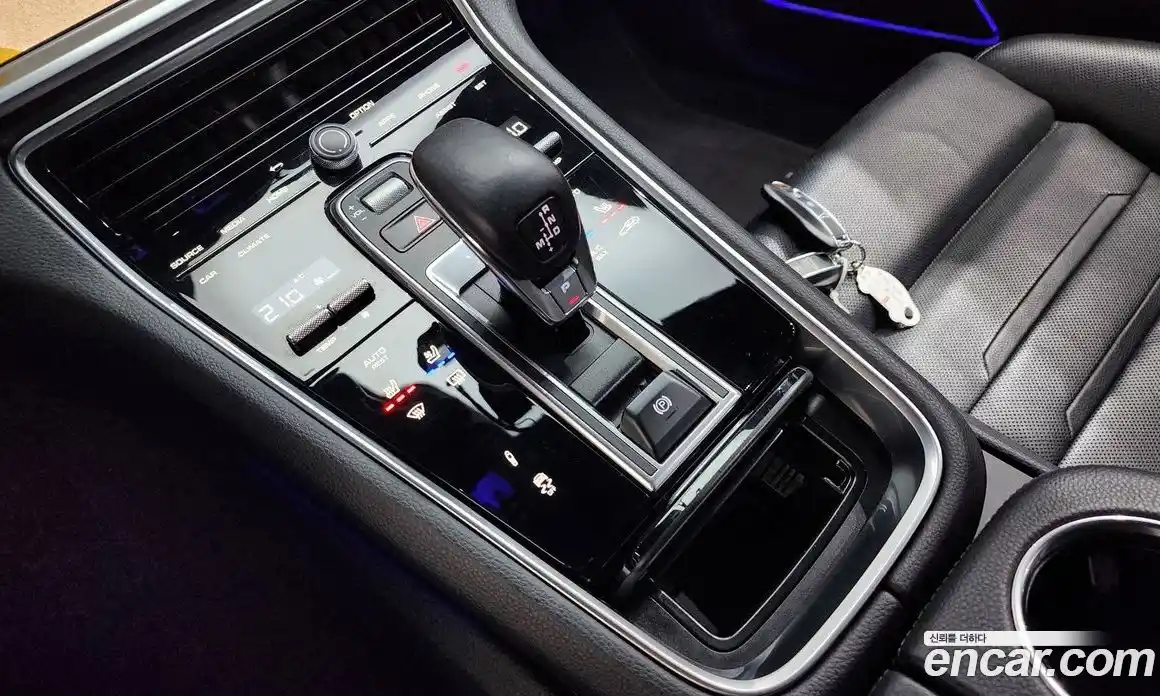 Porsche Panamera 2023 2.9 Автомат в Москве № 430627, фото 9