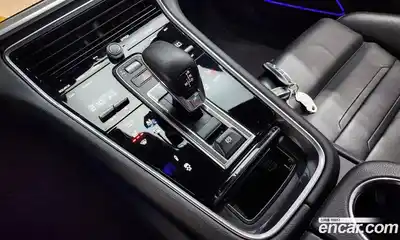 Porsche Panamera 2023 2.9 Автомат в Москве № 430627, миниатюра 9