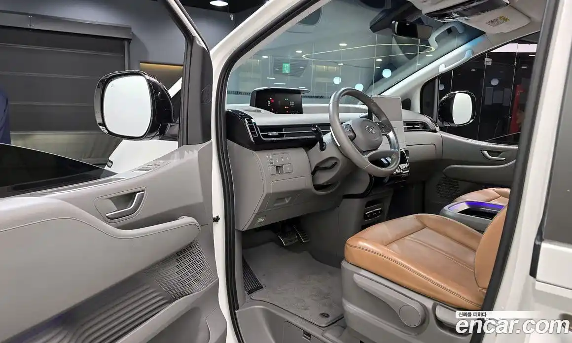 Hyundai Staria 2024 2.2 Автомат в Москве № 43175, фото 11