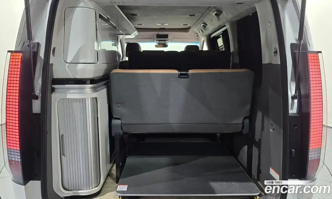 Hyundai Staria 2024 2.2 Автомат в Москве № 43175, фото 20