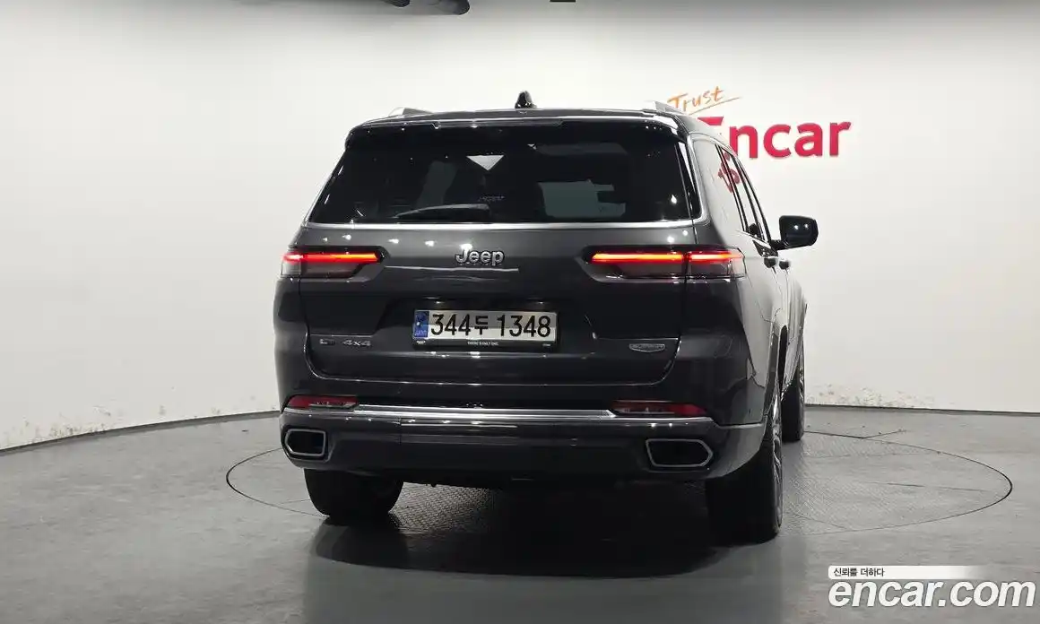 Jeep Cherokee 2023 3.6 Автомат в Москве № 432571, фото 4