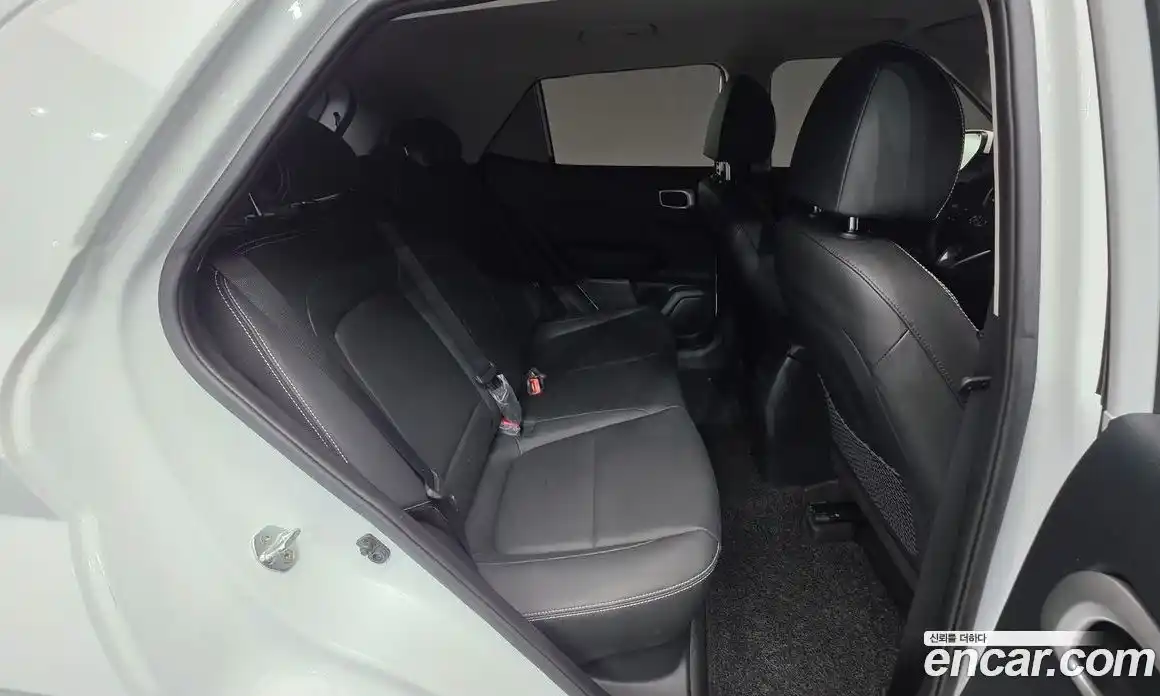 Hyundai Venue 2022 1.6 Автомат в Москве № 44307, фото 19