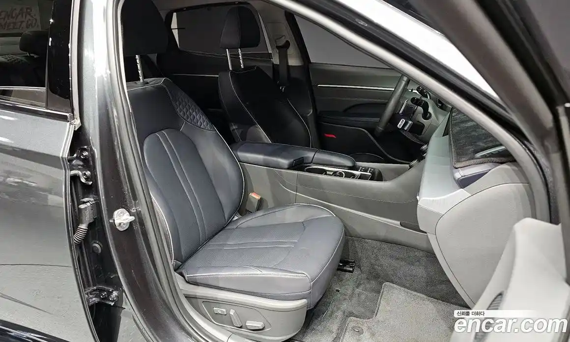 Hyundai Sonata 2024 1.6 Автомат в Москве № 44848, фото 18