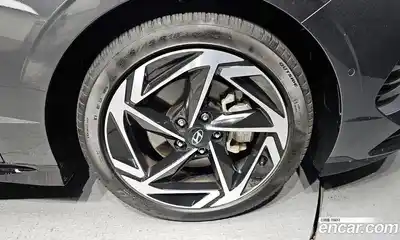 Hyundai Sonata 2024 1.6 Автомат в Москве № 44848, миниатюра 3