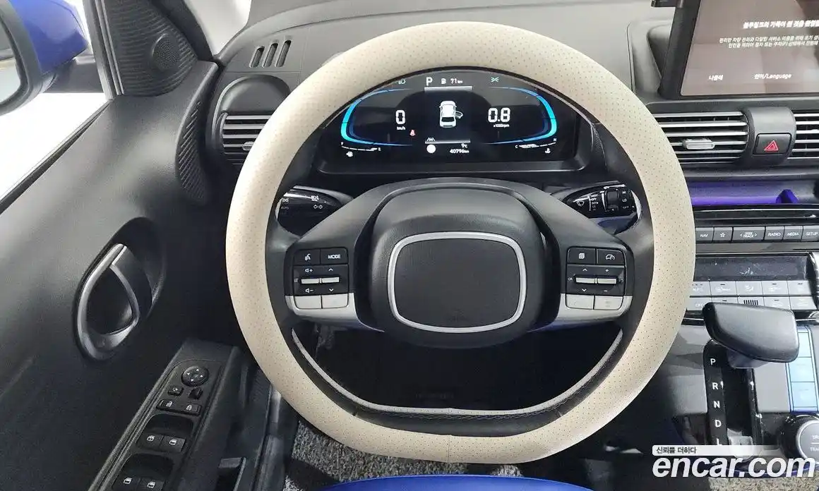 Hyundai Casper 2023 1.0 Автомат в Москве № 458989, фото 13