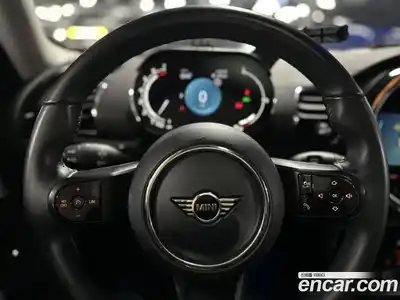 Mini Clubman 2022 1.5 Автомат в Москве № 459384, миниатюра 9
