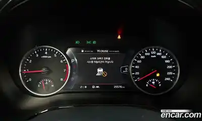 Kia Seltos 2023 1.6 Автомат в Москве № 460690, миниатюра 8