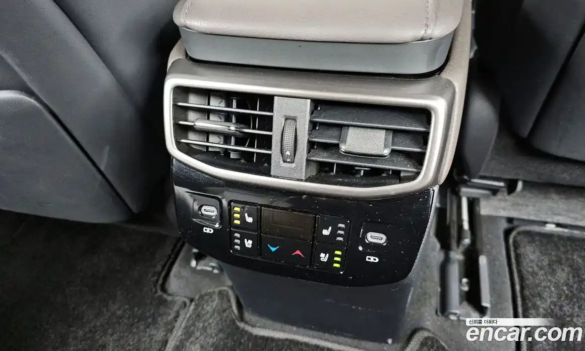 Lexus RX 2024 2.5 Автомат в Москве № 464122, фото 19