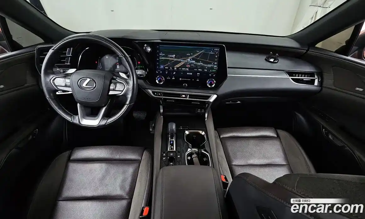 Lexus RX 2024 2.5 Автомат в Москве № 464122, фото 7