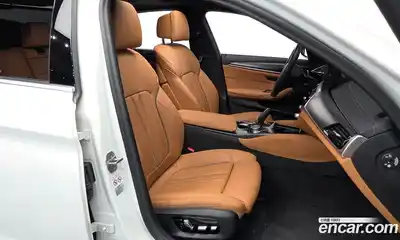 BMW 5-Series 2023 2.0 Автомат в Москве № 464287, миниатюра 10