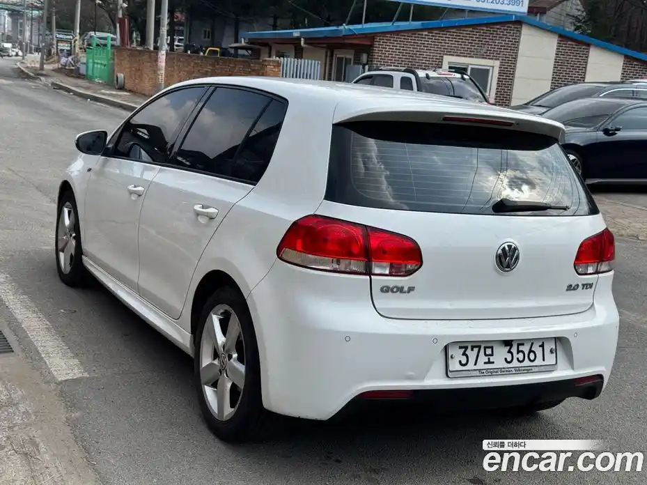 Volkswagen Golf 2013 2.0 Автомат в Москве № 472505, фото 3