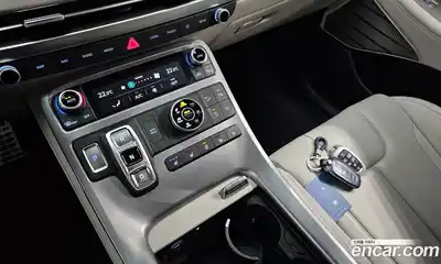 Hyundai Palisade 2023 2.2 Автомат в Москве № 49099, миниатюра 9