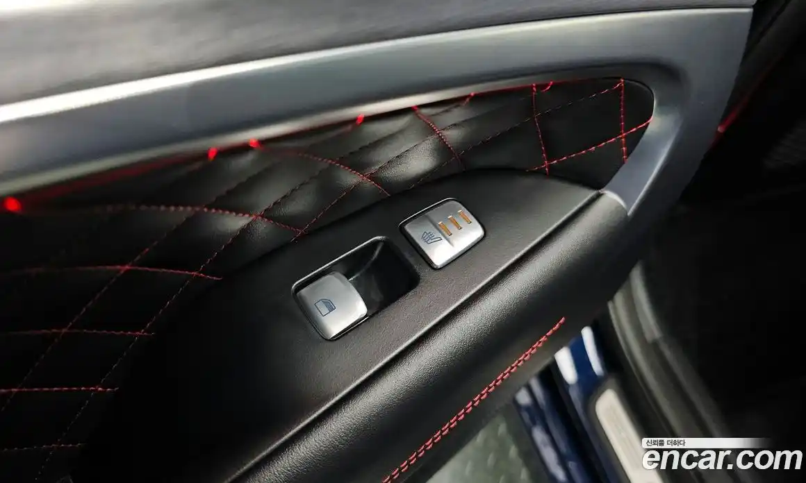 Genesis G70 2019 3.3 Автомат в Москве № 57246, фото 11