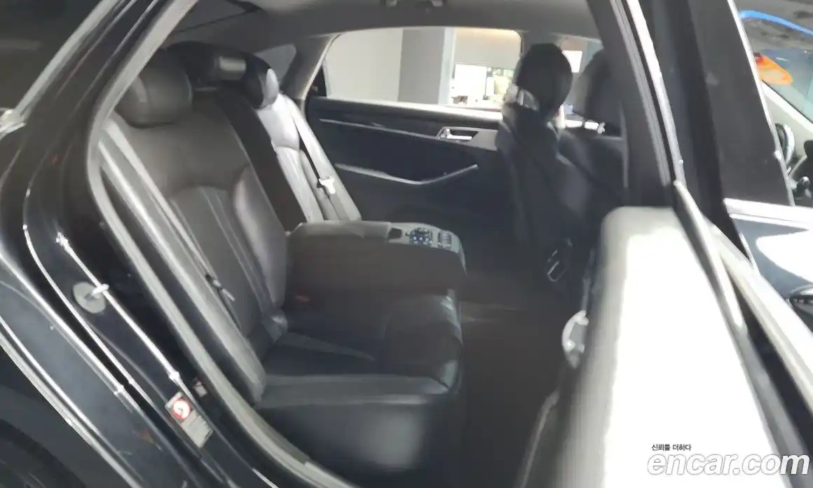 Genesis G80 2019 3.3 Автомат в Москве № 57597, фото 16