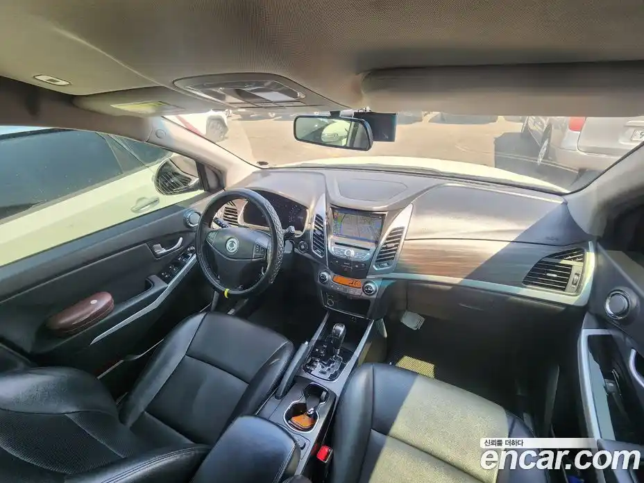 SsangYong Korando 2015 2.0 Автомат в Москве № 97750, фото 20