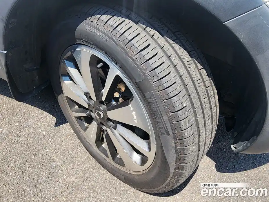 SsangYong Korando 2015 2.0 Автомат в Москве № 97750, фото 5