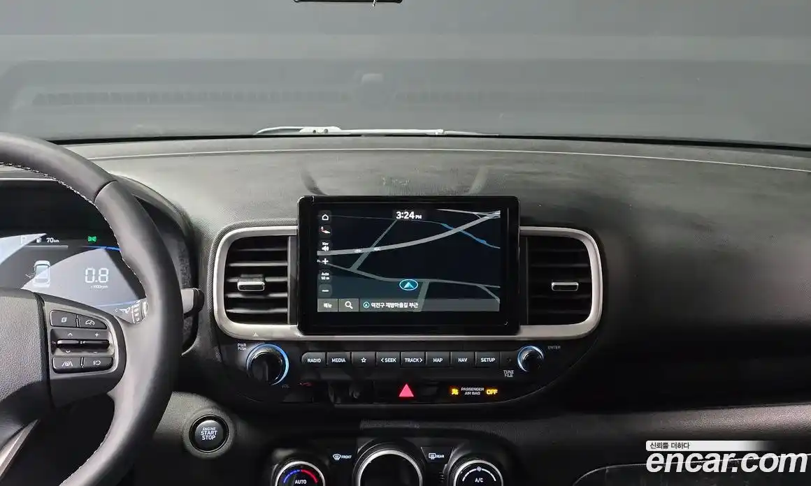 Hyundai Venue 2023 1.6 Автомат в Москве № 10136, фото 16