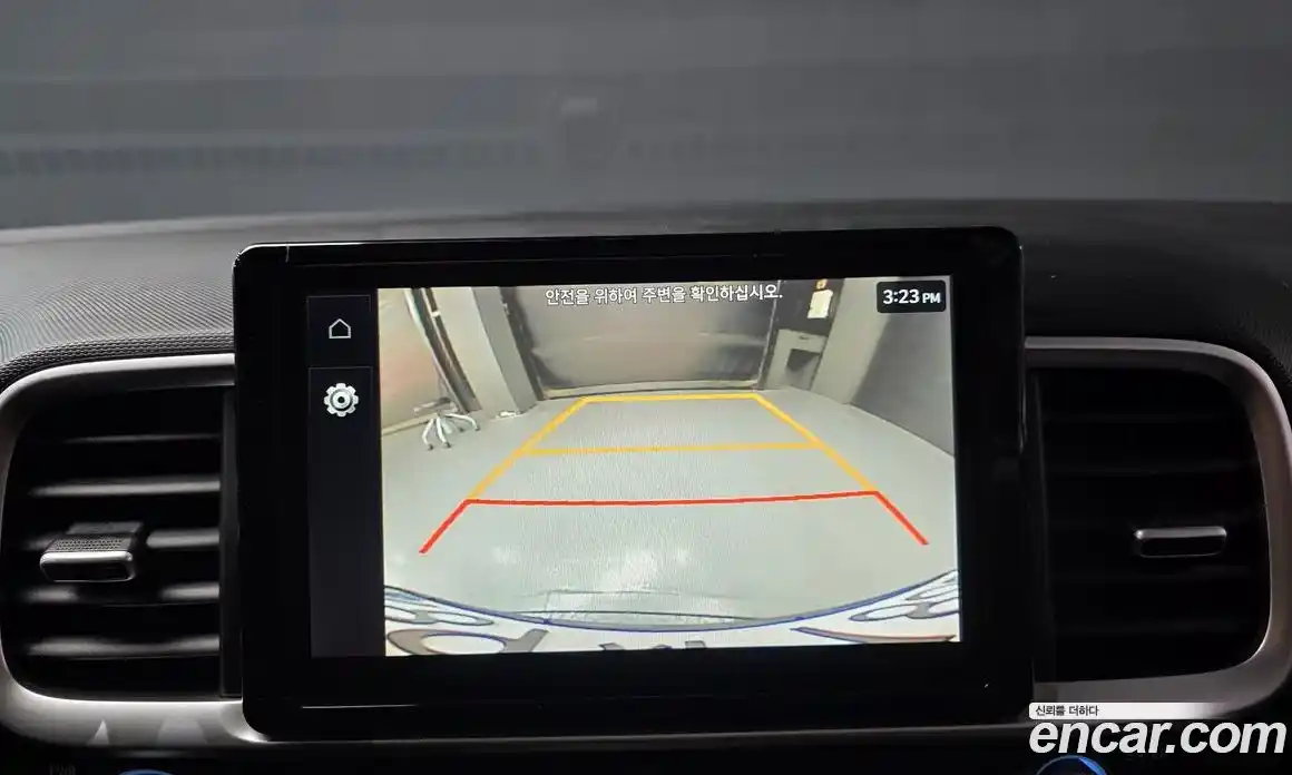 Hyundai Venue 2023 1.6 Автомат в Москве № 10136, фото 17