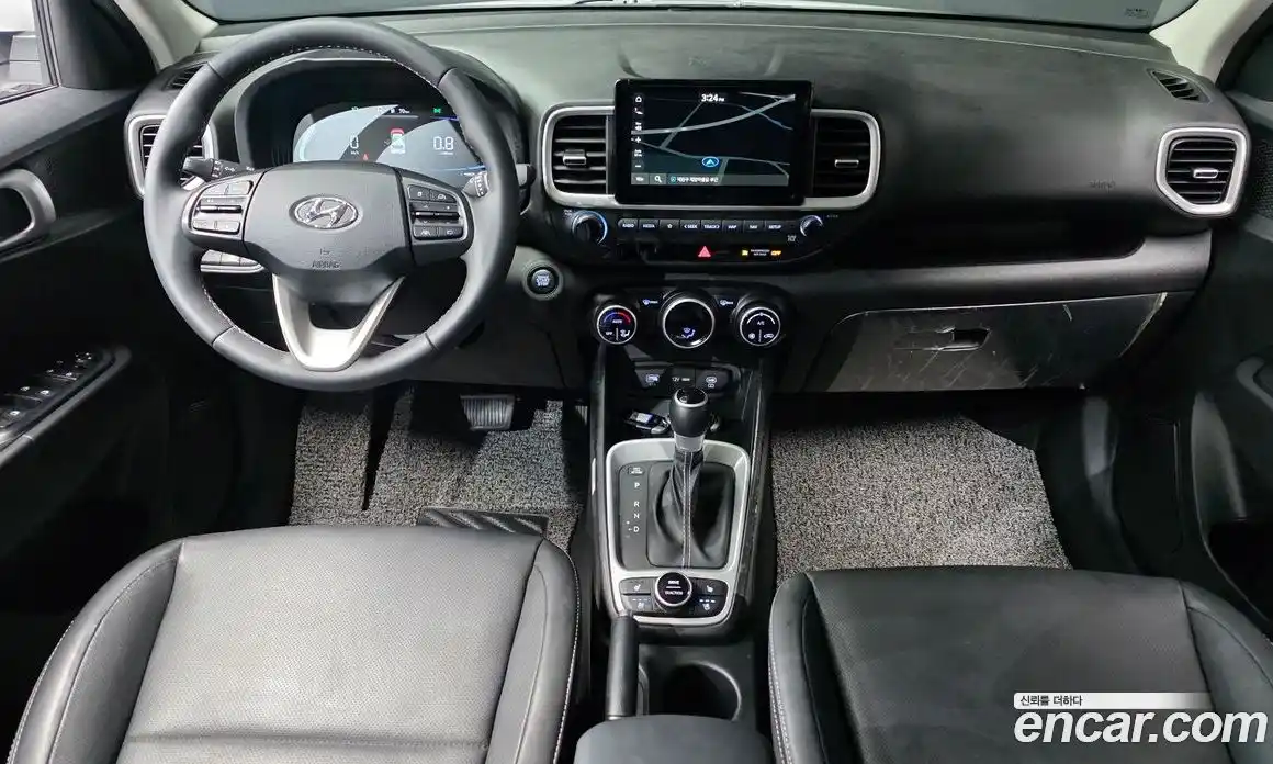 Hyundai Venue 2023 1.6 Автомат в Москве № 10136, фото 7