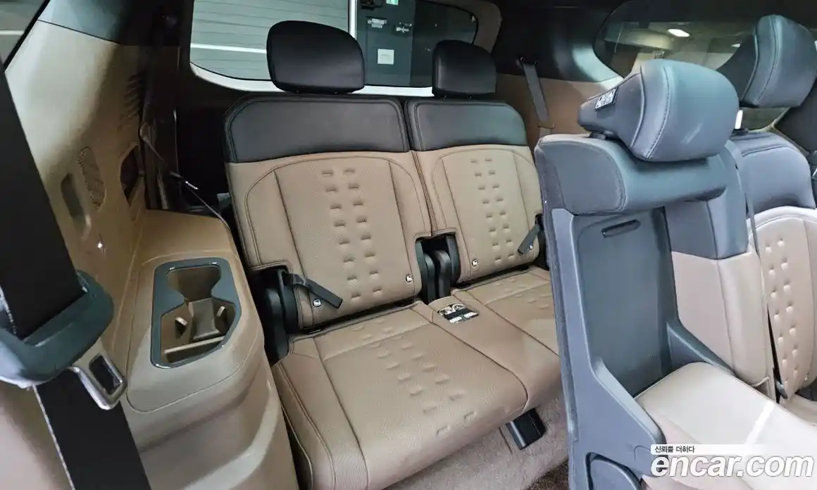 Kia EV9 2024 0.2 Автомат в Москве № 103152, фото 11