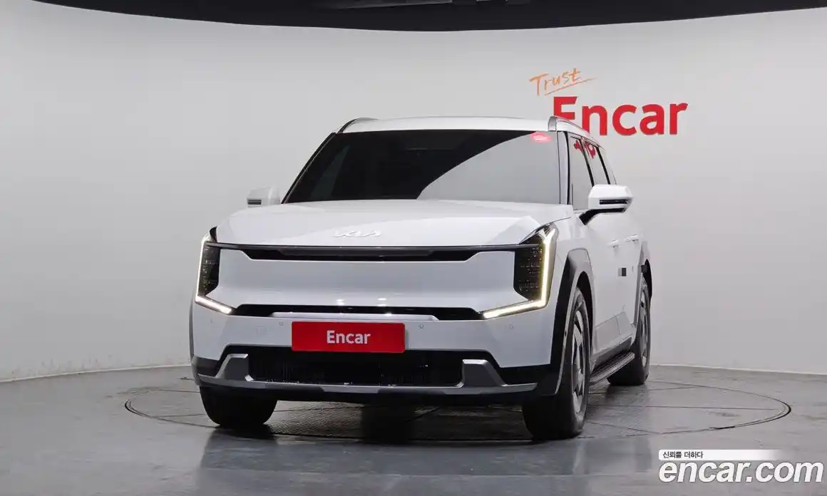 Kia EV9 2024 0.2 Автомат в Москве № 103152, фото 4