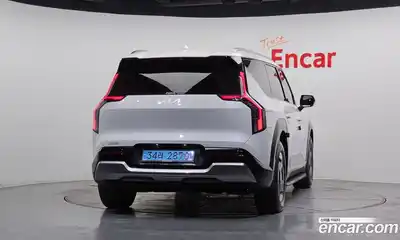 Kia EV9 2024 0.2 Автомат в Москве № 103152, миниатюра 10