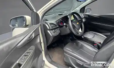 Chevrolet Spark 2016 1.0 Автомат в Москве № 105418, миниатюра 11
