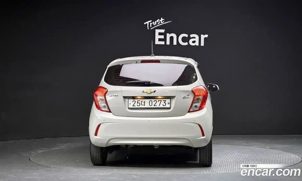 Chevrolet Spark 2016 1.0 Автомат в Москве № 105418, фото 4
