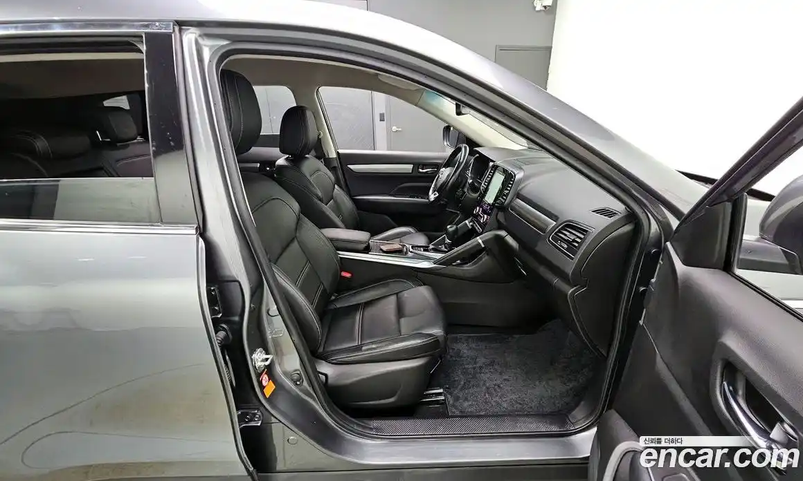 Renault QM6 2021 2.0 Автомат в Москве № 107141, фото 12