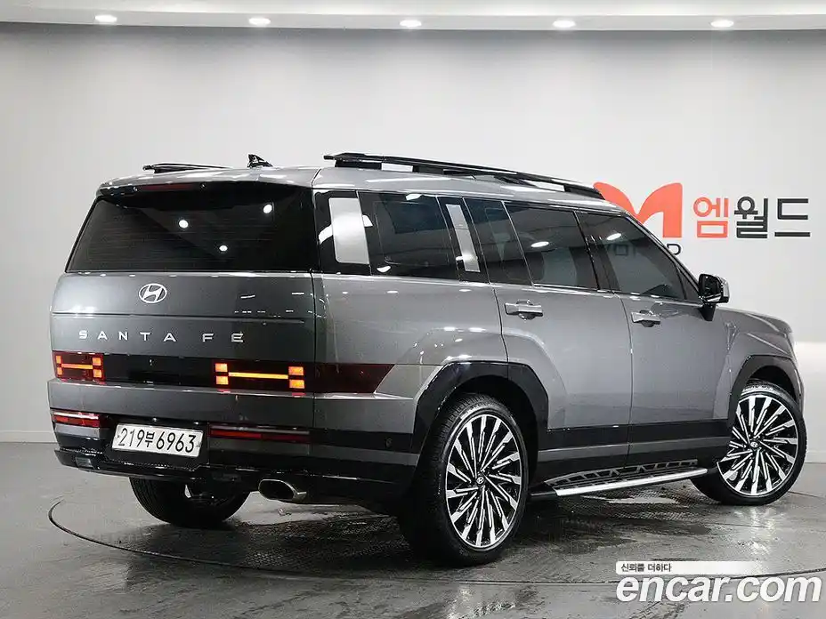 Hyundai Santa Fe 2024 2.5 Автомат в Москве № 107880, фото 3