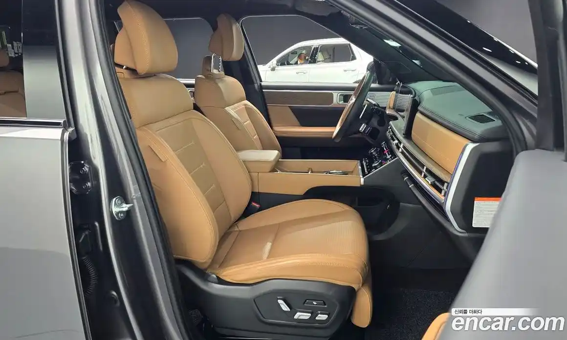 Hyundai Santa Fe 2024 1.6 Автомат в Москве № 108900, фото 10