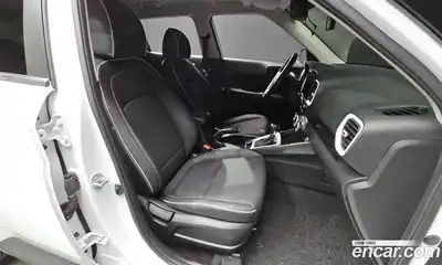 Hyundai Venue 2022 1.6 Автомат в Москве № 110438, миниатюра 11