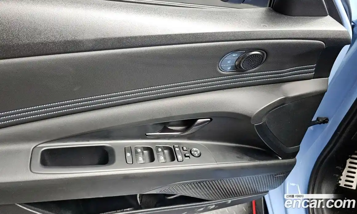 Hyundai Avante 2023 2.0 Механическая в Москве № 110650, фото 6