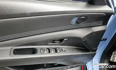 Hyundai Avante 2023 2.0 Механическая в Москве № 110650, миниатюра 6