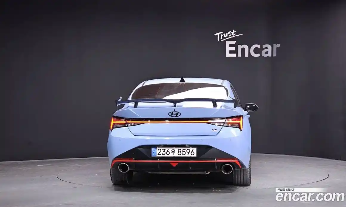 Hyundai Avante 2023 2.0 Механическая в Москве № 110650, фото 9